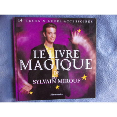 Le livre magique- 14 tours et leurs accessoires